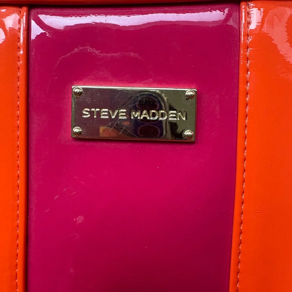 Steve Madden Orange Pink Patent PVC Tablet Sleeve Tech Organizer Case Zip Around